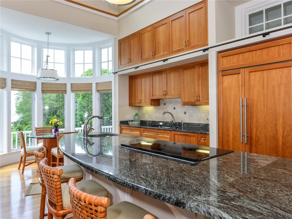 1173 North Main Road Jamestown, RI 02835 - Photo 18 of 40 Kitchen