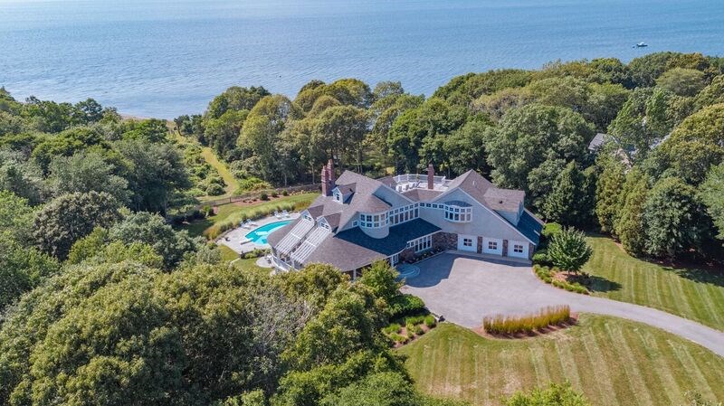 1173 North Main Road Jamestown, RI 02835 - Photo 2 of 40