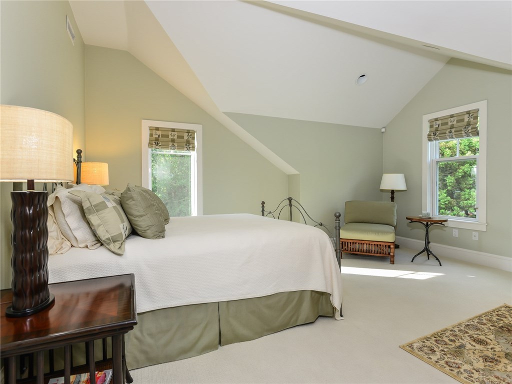 1173 North Main Road Jamestown, RI 02835 - Photo 27 of 40 Bedroom