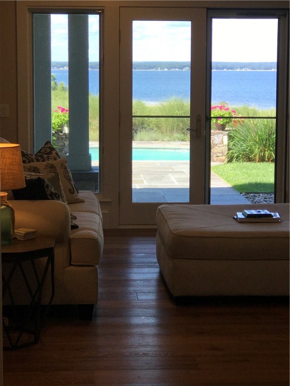 1173 North Main Road Jamestown, RI 02835 - Photo 32 of 40