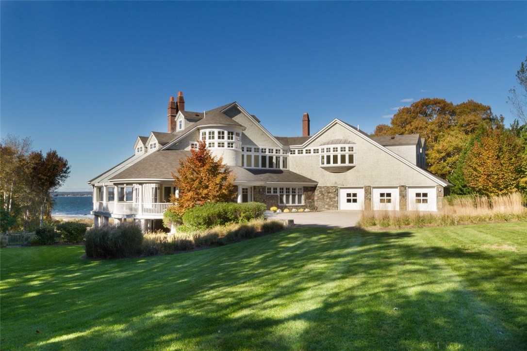 1173 North Main Road Jamestown, RI 02835 - Photo 6 of 40