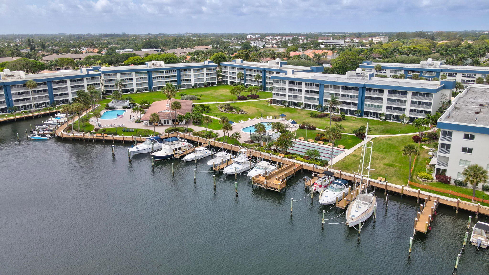 3401 Spanish Trail, Unit 151 Delray Beach, FL 33483 - Photo 9 of 20 an aerial view of a swimming pool