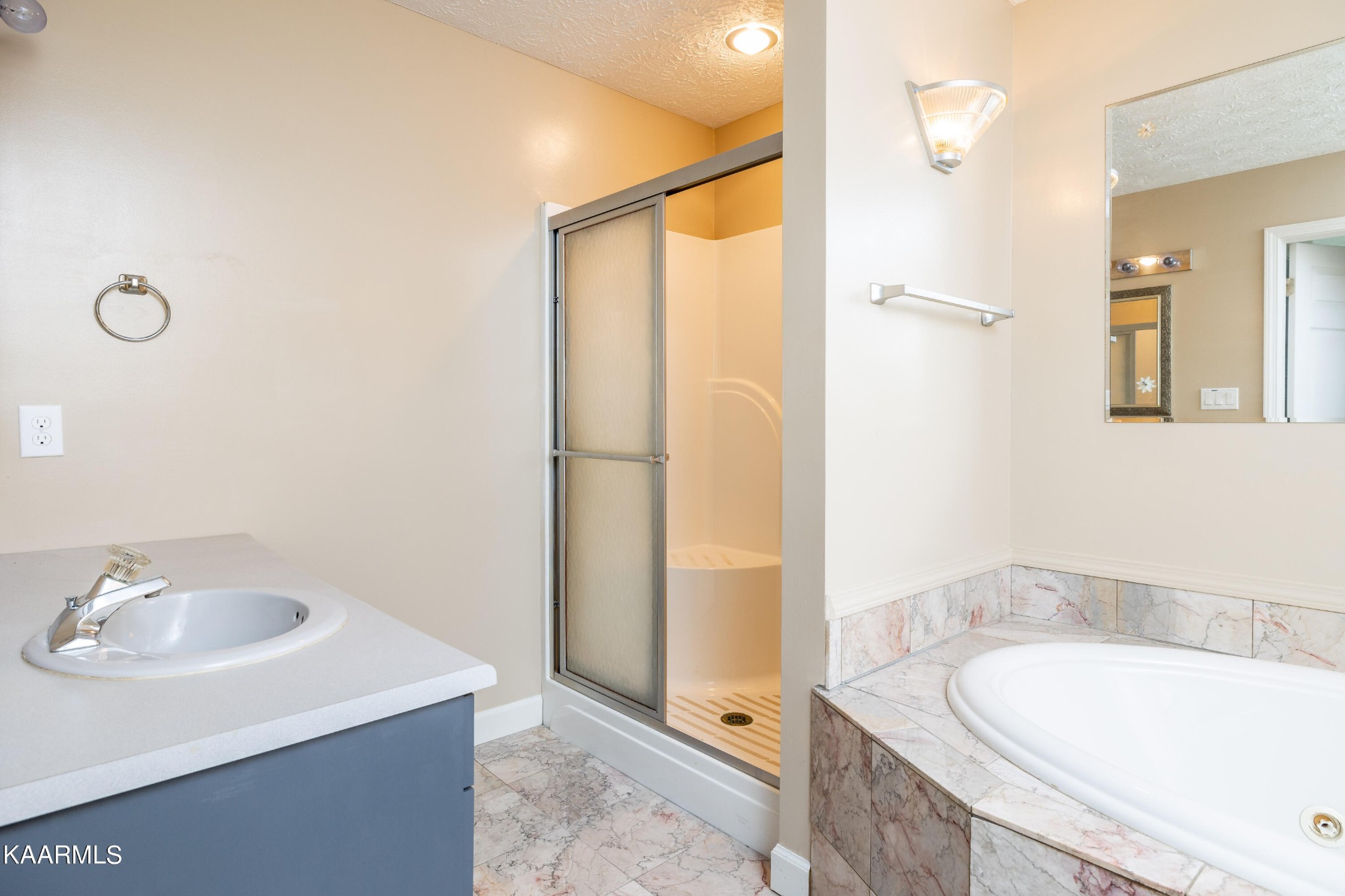 914 Wears Valley Road Townsend, TN 37882 - Photo 27 of 48 a bathroom with a sink and a mirror