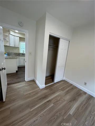 a view of utility room