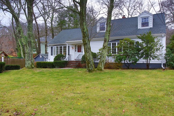 4 Milk Street Lexington, MA 02421 - Photo 1 of 11 a front view of a house with garden