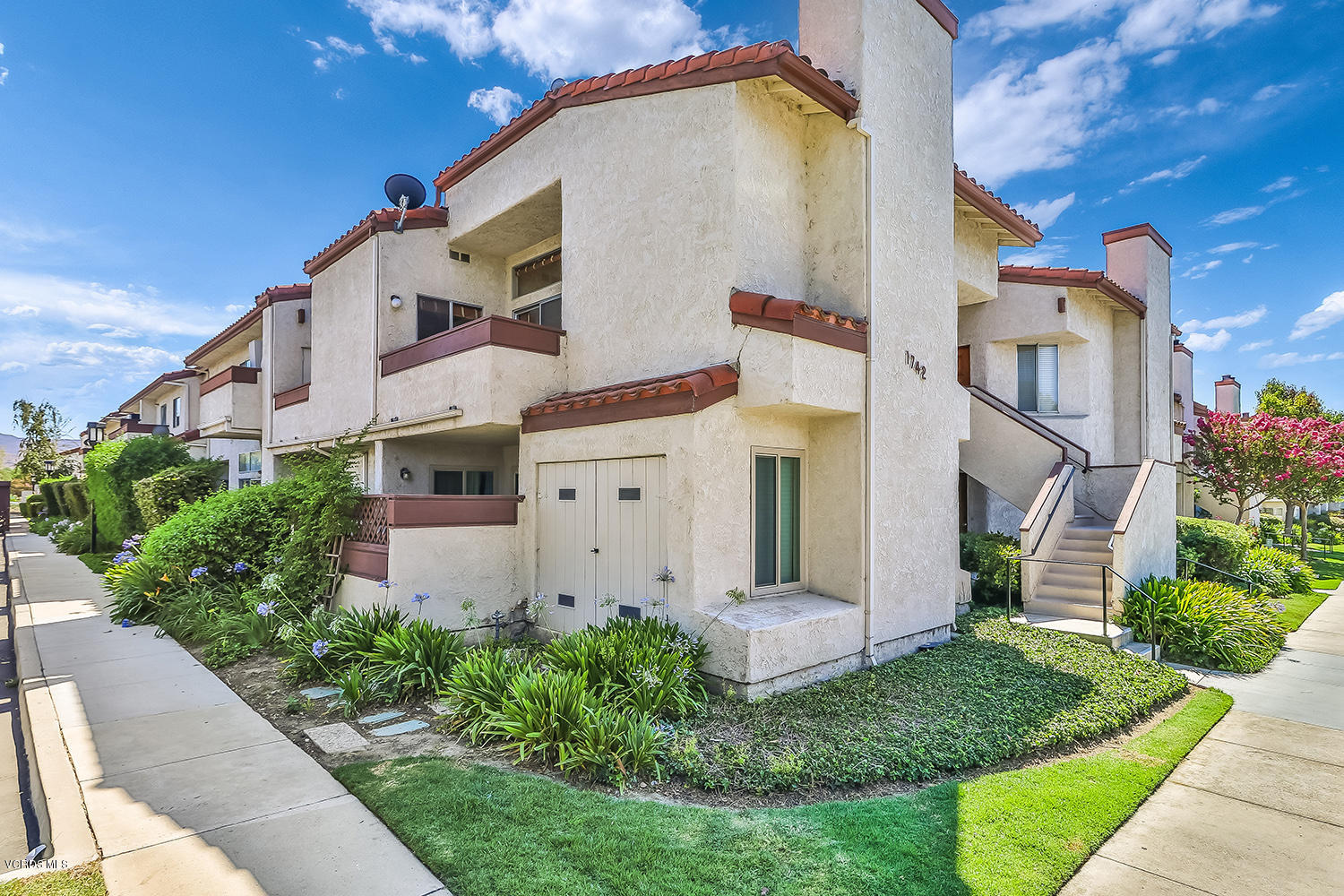 1742 Sinaloa Road, Unit 430 Simi Valley, CA 93065 - Photo 2 of 37 aFront1