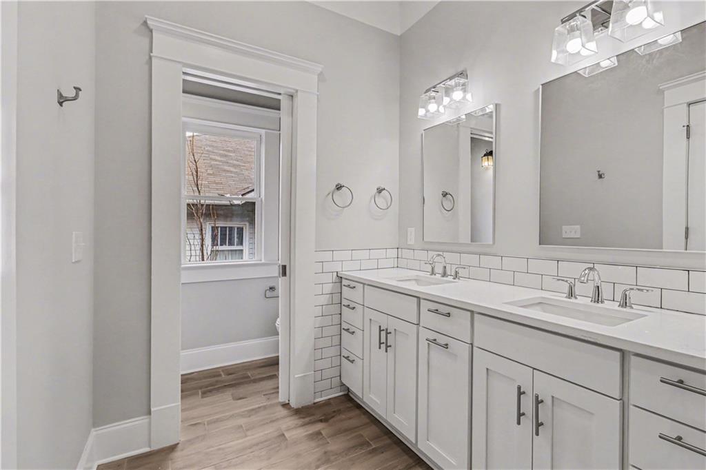 202 Lansdowne Avenue Decatur, GA 30030 - Photo 14 of 26