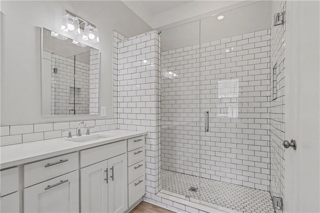 202 Lansdowne Avenue Decatur, GA 30030 - Photo 15 of 26