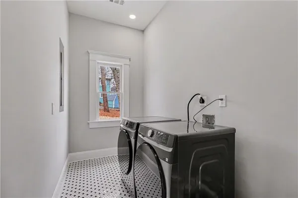 $3,800 | 202 Lansdowne Avenue, Decatur, GA 30030