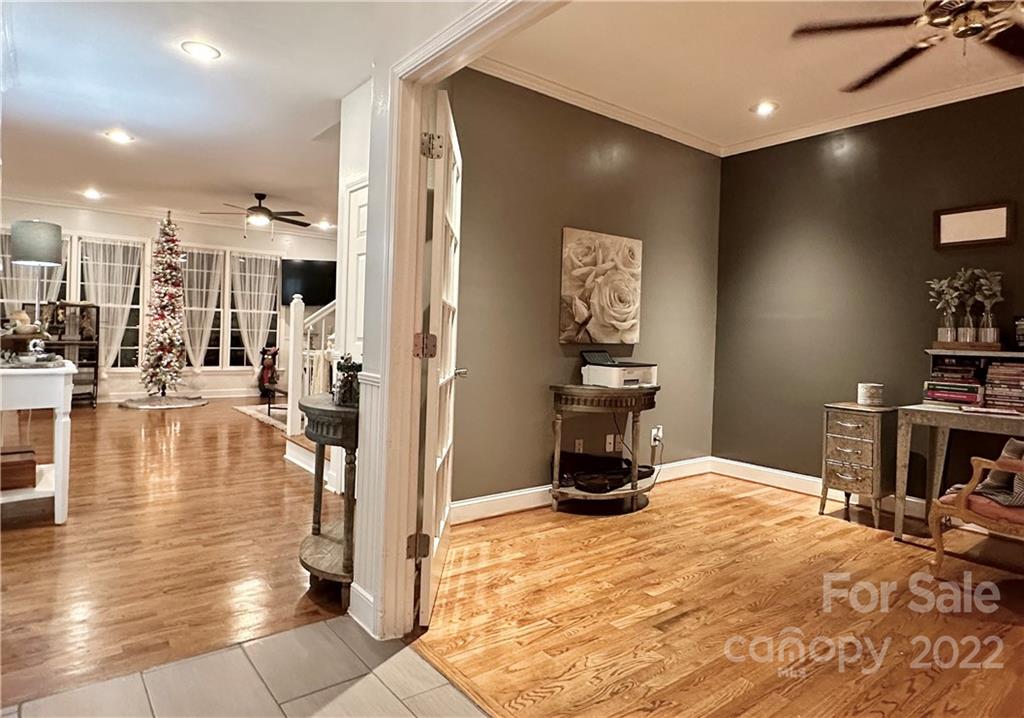 1220 James Farm Road Hickory, NC 28602 - Photo 12 of 46 Gallery Image 12