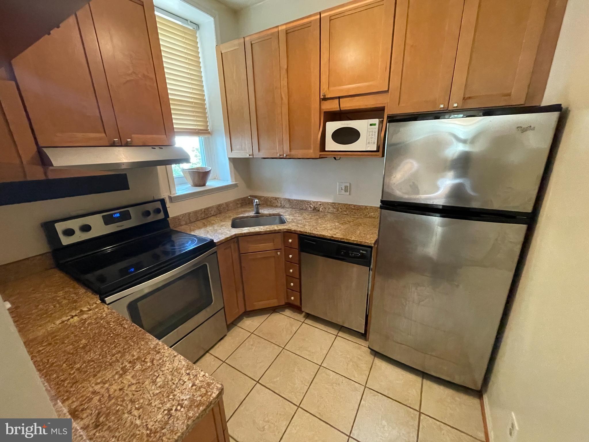 1434 Potomac Avenue Southeast, Unit 4 Washington, DC 20003 - Photo 13 of 29 Kitchen with lots of cabinets