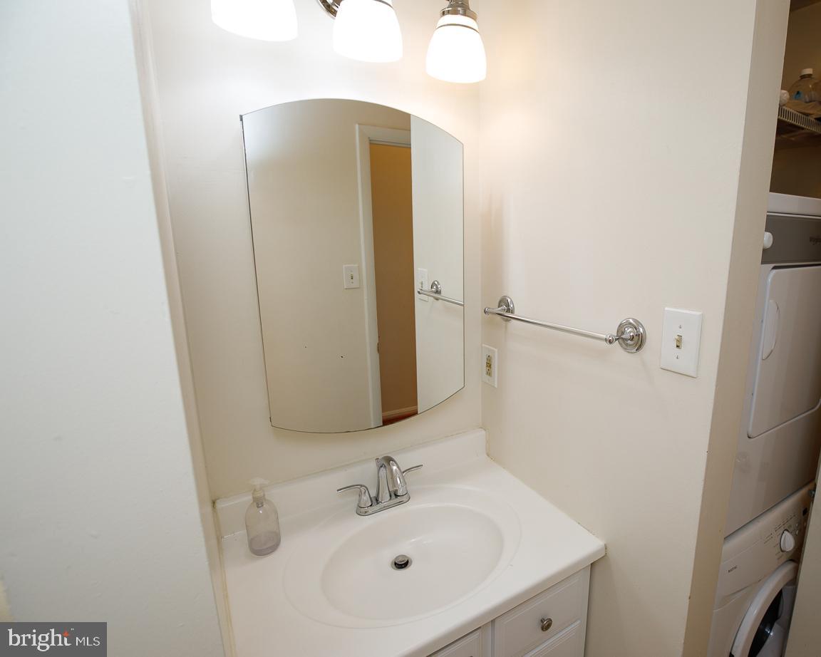 1434 Potomac Avenue Southeast, Unit 4 Washington, DC 20003 - Photo 25 of 29