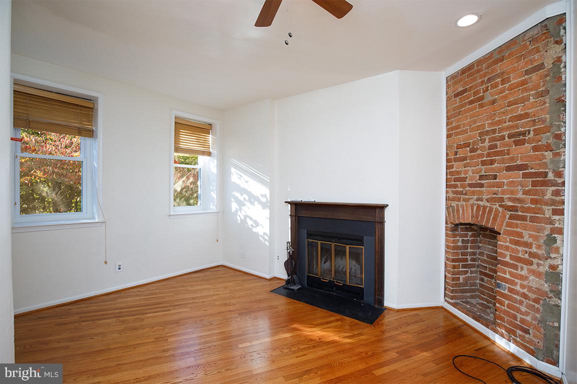 1434 Potomac Avenue Southeast, Unit 4 Washington, DC 20003 - Photo 6 of 29 Large light filled living room