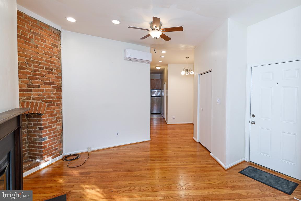 1434 Potomac Avenue Southeast, Unit 4 Washington, DC 20003 - Photo 9 of 29 Large light filled living room
