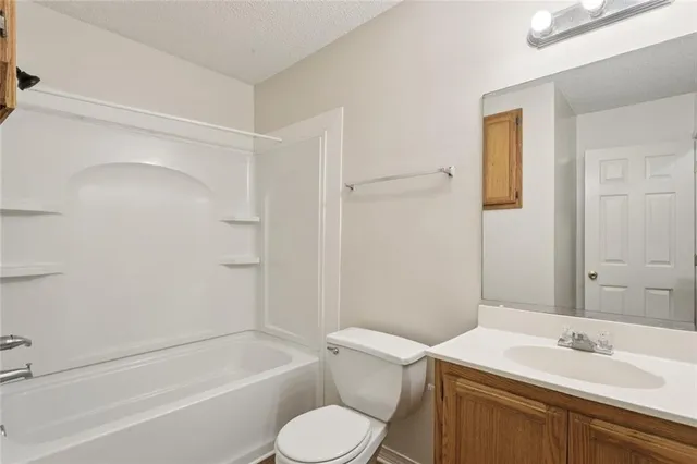 $1,200,000 | 16405 Amour Drive, Ponchatoula, LA 70454