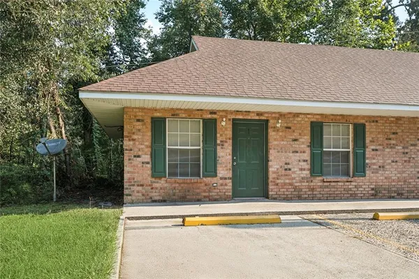 $1,000,000 | 16405 Amour Drive, Ponchatoula, LA 70454