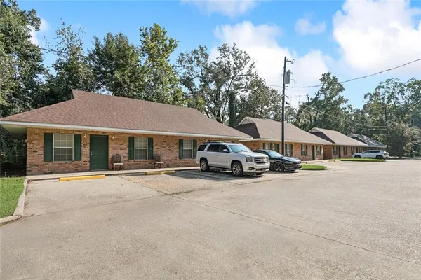 $1,000,000 | 16405 Amour Drive, Ponchatoula, LA 70454