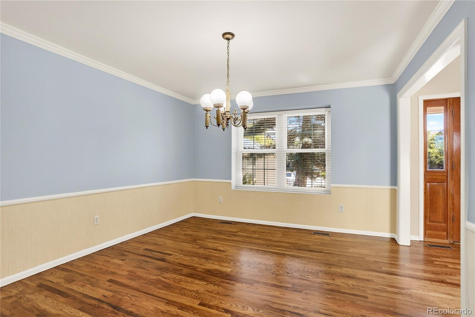 7041 Chestnut Hill Trail Highlands Ranch, CO 80130 - Photo 13 of 35