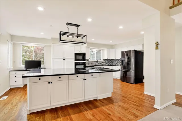 $750,000 | 7041 Chestnut Hill Trail, Highlands Ranch, CO 80130