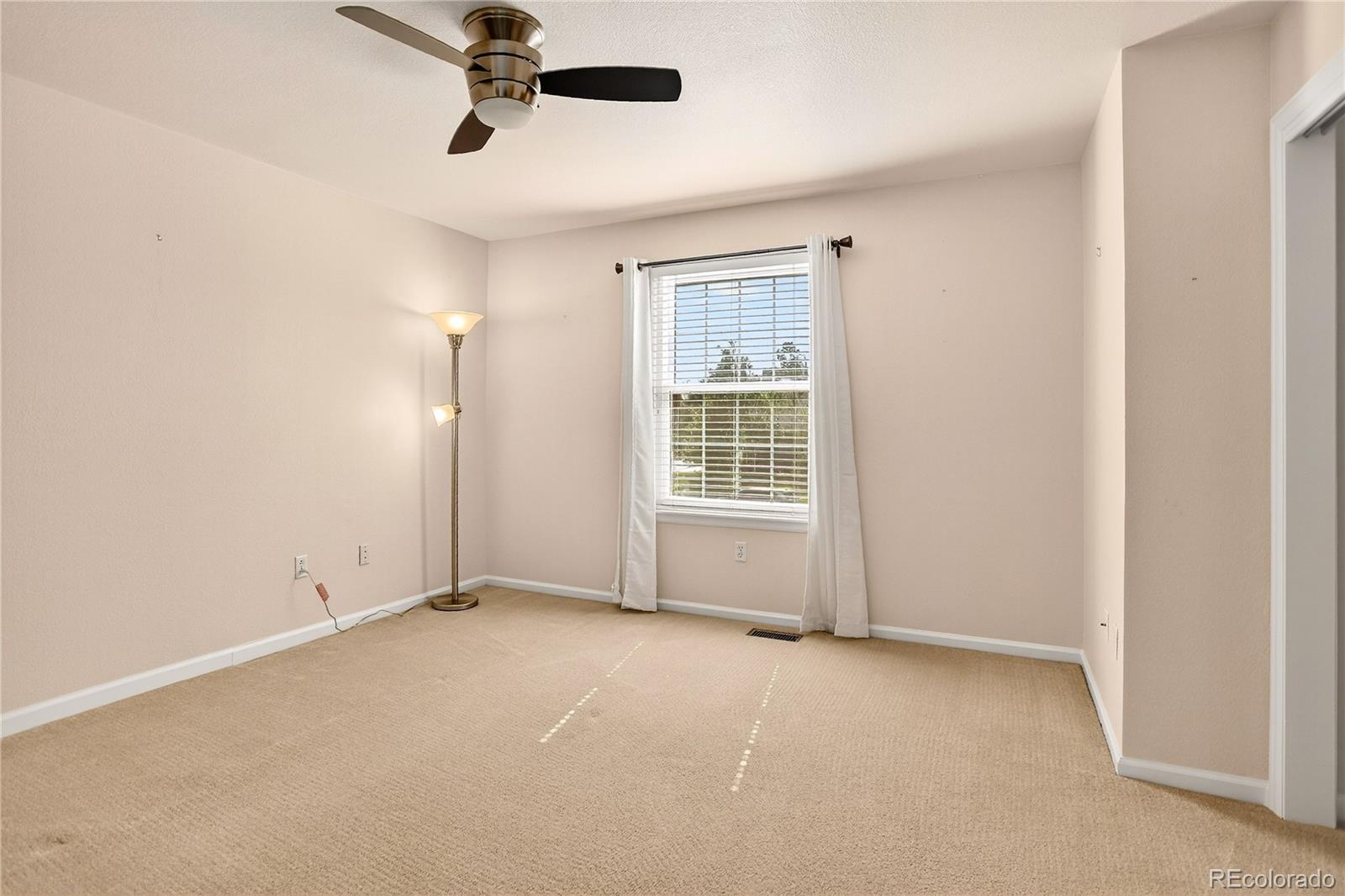 7041 Chestnut Hill Trail Highlands Ranch, CO 80130 - Photo 25 of 35