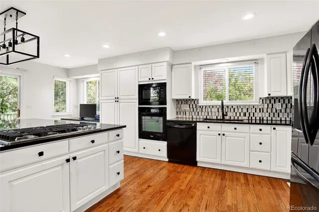 $750,000 | 7041 Chestnut Hill Trail, Highlands Ranch, CO 80130