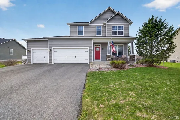 $499,900 | 9681 Beaver Watch Path, Clay, NY 13029