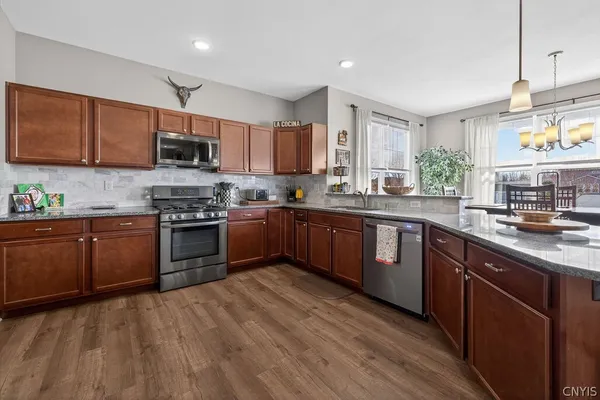 $499,900 | 9681 Beaver Watch Path, Clay, NY 13029