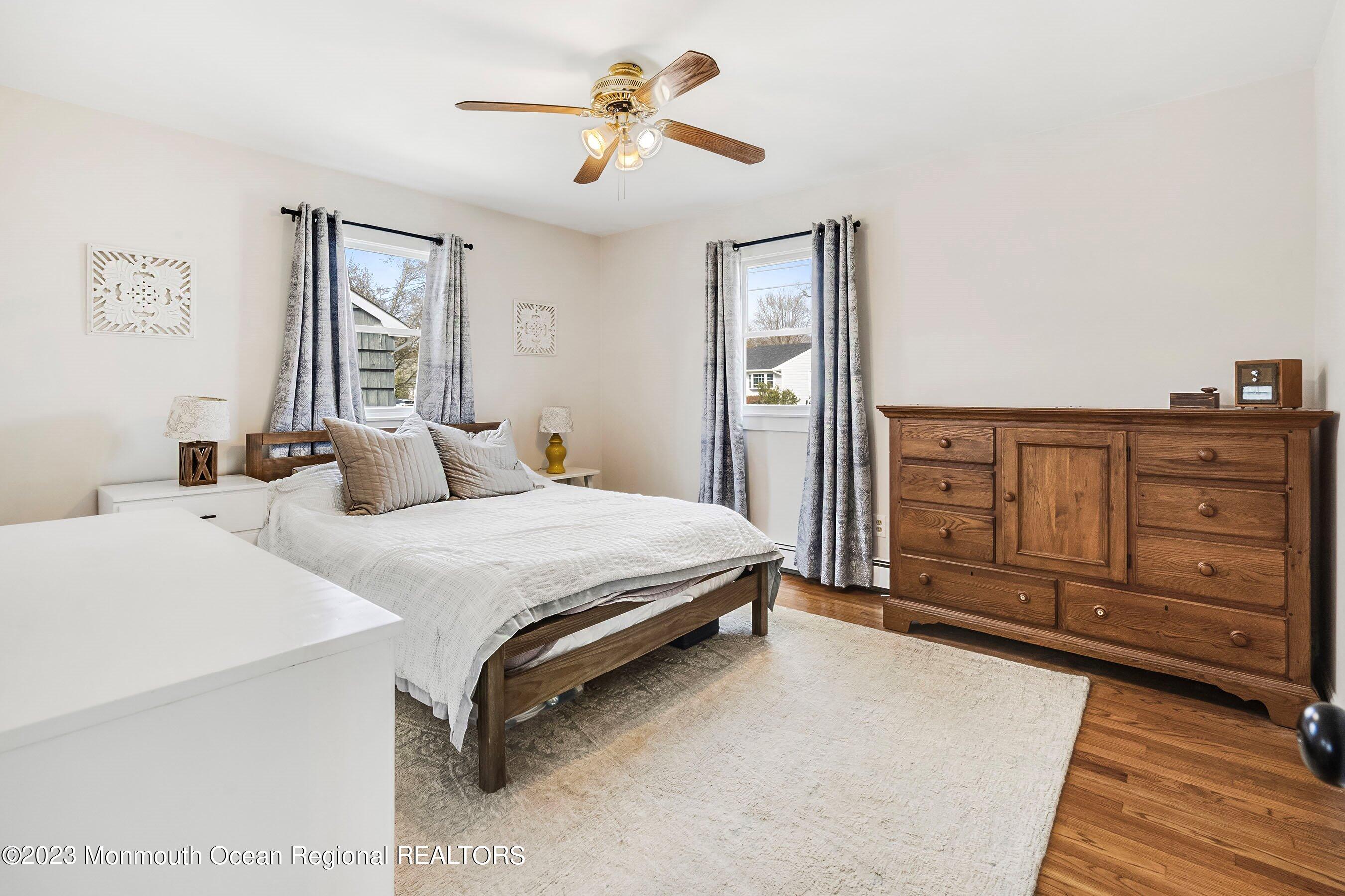 317 Sudbury Road Point Pleasant, NJ 08742 - Photo 14 of 22 18-Bed 1