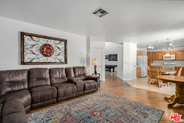 $595,000 | 44220 Encanto Way, Lancaster, CA 93536