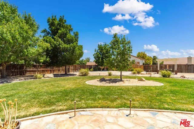 $595,000 | 44220 Encanto Way, Lancaster, CA 93536