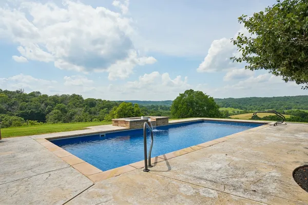 $1,395,000 | 658 Hickory Ridge Road, Gallatin, TN 37066
