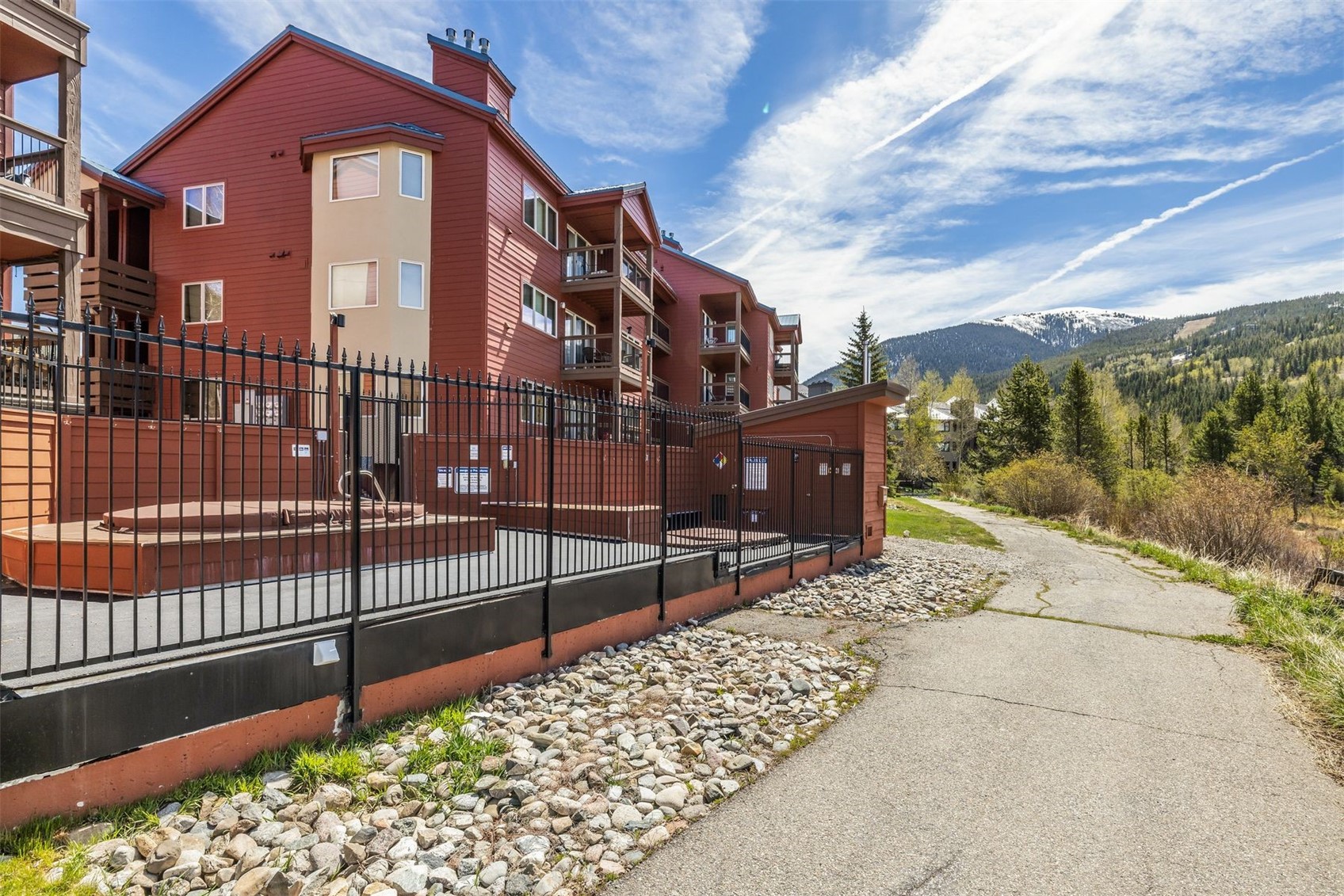 60 Oro Grande Road, Unit 204 Keystone, CO 80435 - Photo 22 of 50 a view of a wrought iron fences in front of house