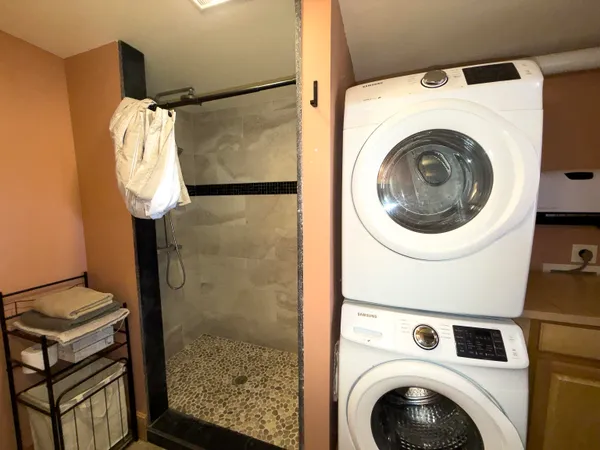 $324,900 | 97 School Street, St. Johnsbury, VT 05819