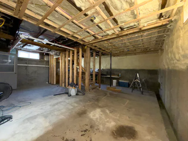 $324,900 | 97 School Street, St. Johnsbury, VT 05819