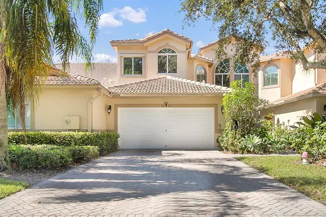 $639,000 | 5095 Madison Lakes Circle North, Fort Lauderdale, FL 33328