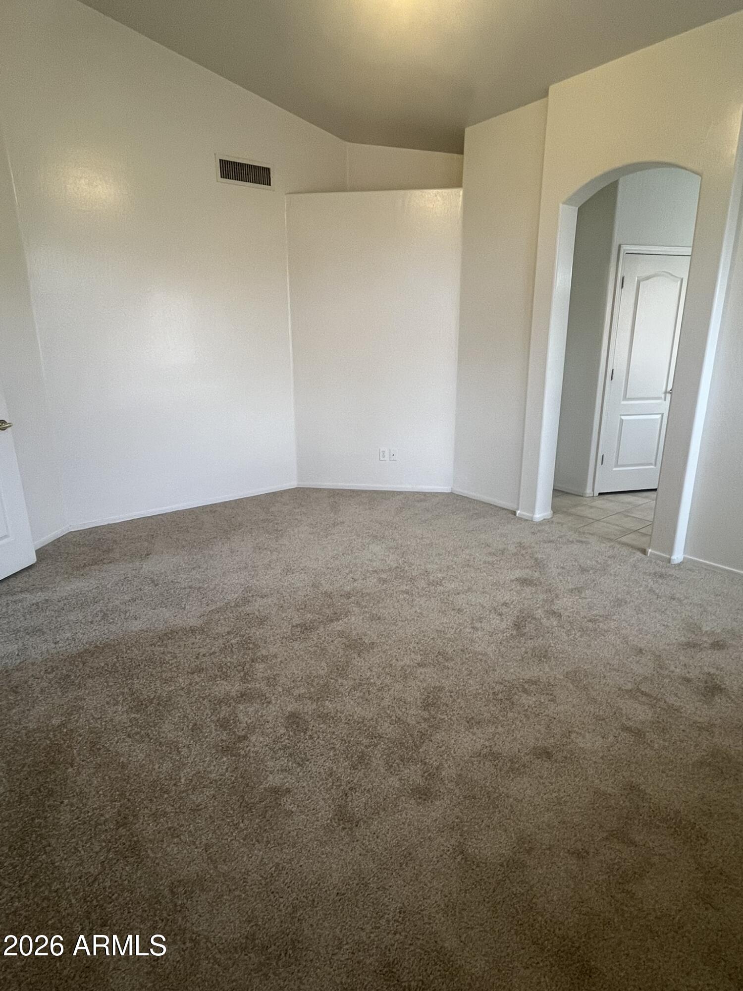 7228 South Roberts Road Tempe, AZ 85283 - Photo 19 of 27 Primary Bedroom