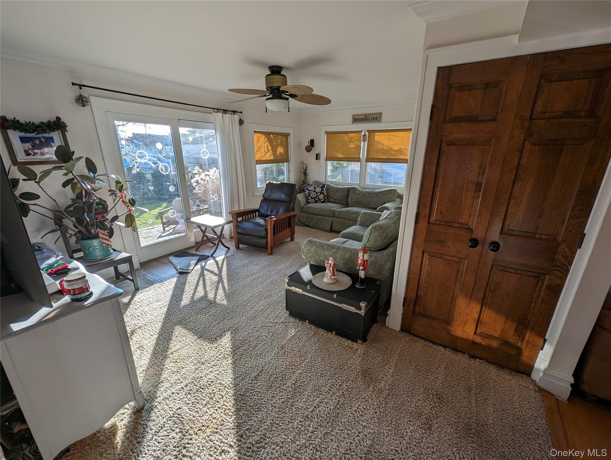 10 Hayes Road Amityville, NY 11701 - Photo 6 of 10