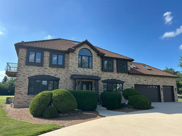$615,000 | 2658 East Royal Ridge Drive, Crete, IL 60417