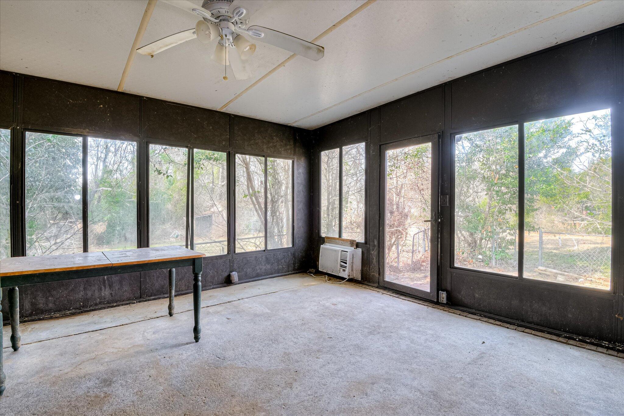 273 Timberwood Drive Thomson, GA 30824 - Photo 32 of 39 Sprawling Ranch On An Acre in Thomson GA