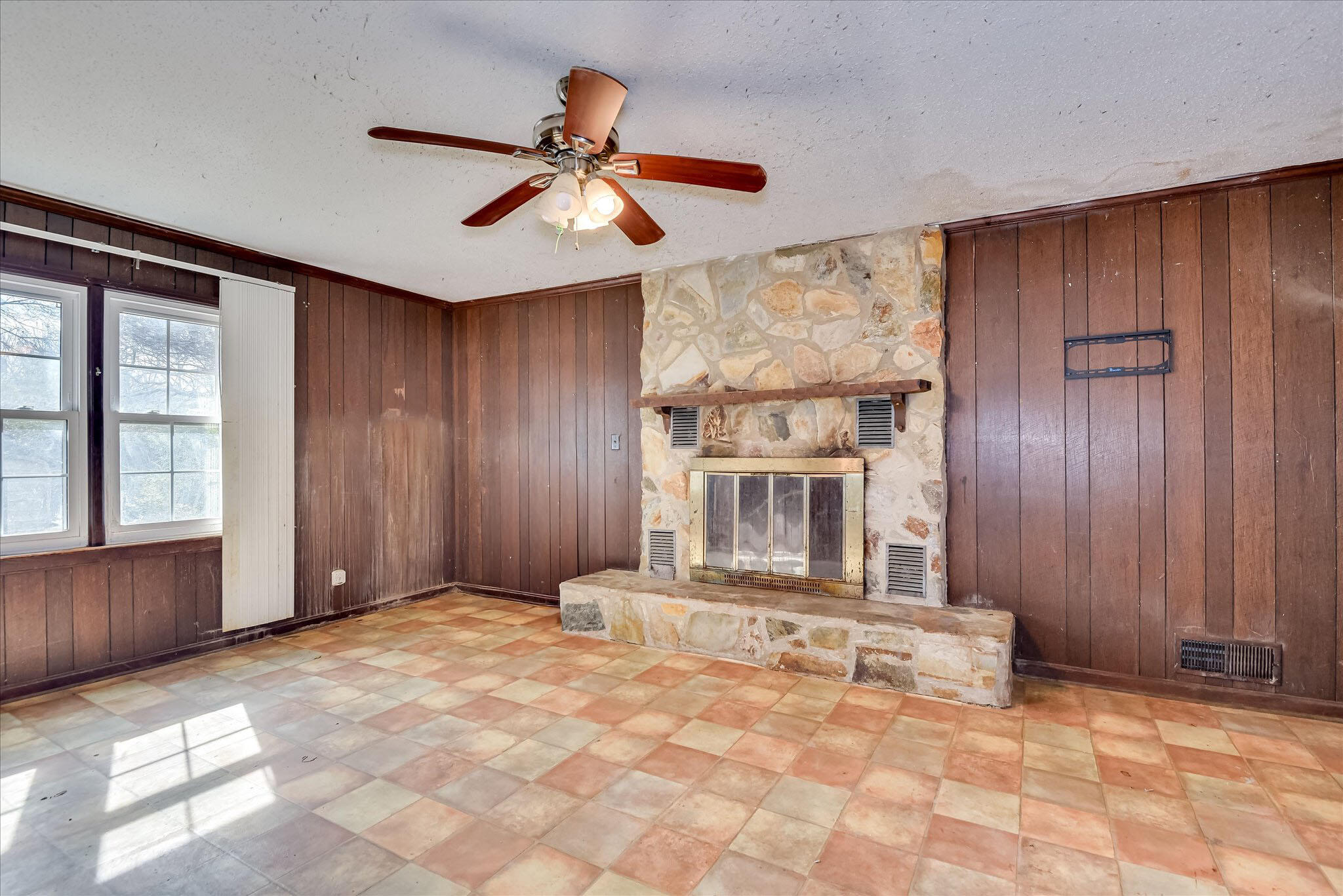 273 Timberwood Drive Thomson, GA 30824 - Photo 7 of 39 Sprawling Ranch On An Acre in Thomson GA