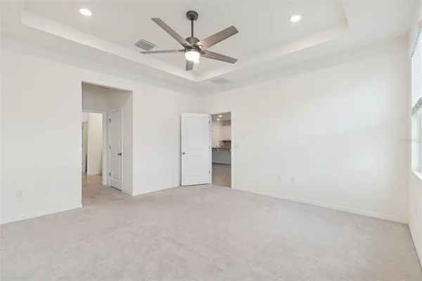 $2,400 | 7139 Steer Blade Drive, Zephyrhills, FL 33541