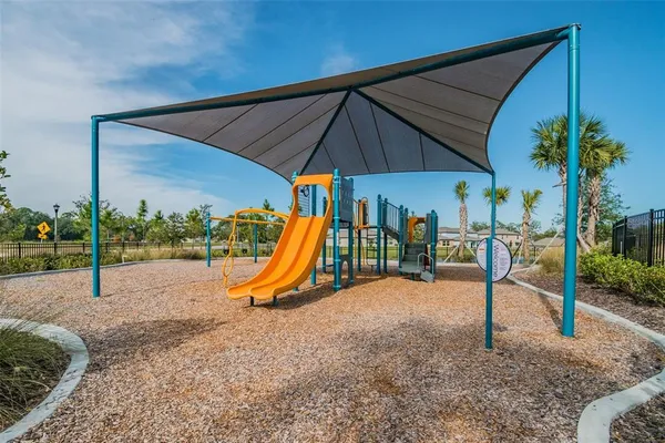 $2,400 | 7139 Steer Blade Drive, Zephyrhills, FL 33541
