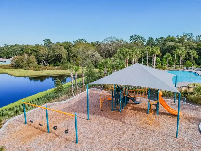 $2,400 | 7139 Steer Blade Drive, Zephyrhills, FL 33541