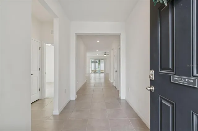 $2,400 | 7139 Steer Blade Drive, Zephyrhills, FL 33541