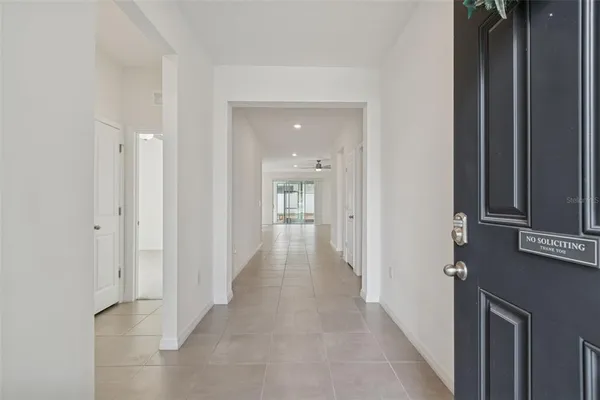 $2,400 | 7139 Steer Blade Drive, Zephyrhills, FL 33541