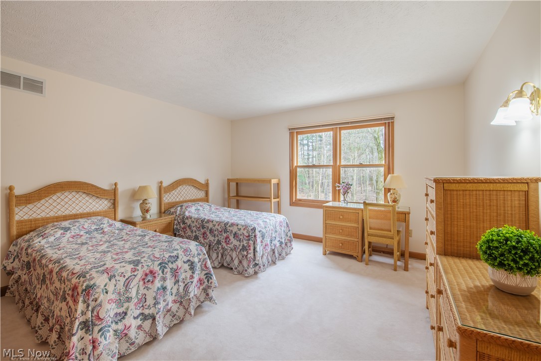 5581 High Point Road Solon, OH 44139 - Photo 33 of 50 Gallery Image 33