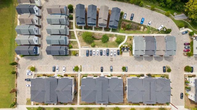 $345,000 | 7483 Highway 70 South, Unit 103, Nashville, TN 37221