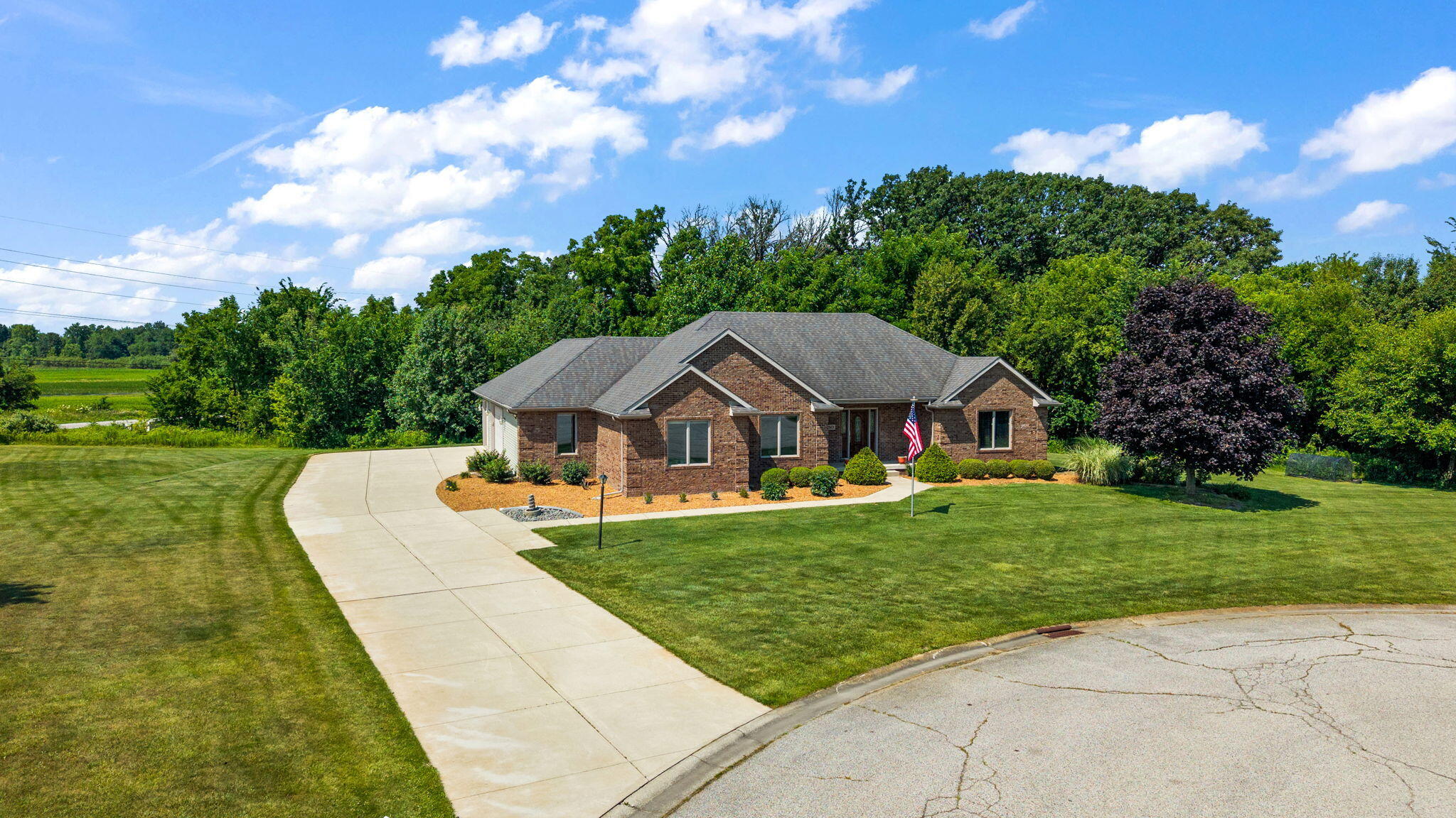 6501 East 116th Place Crown Point, IN 46307 - Photo 2 of 47 2048x1152