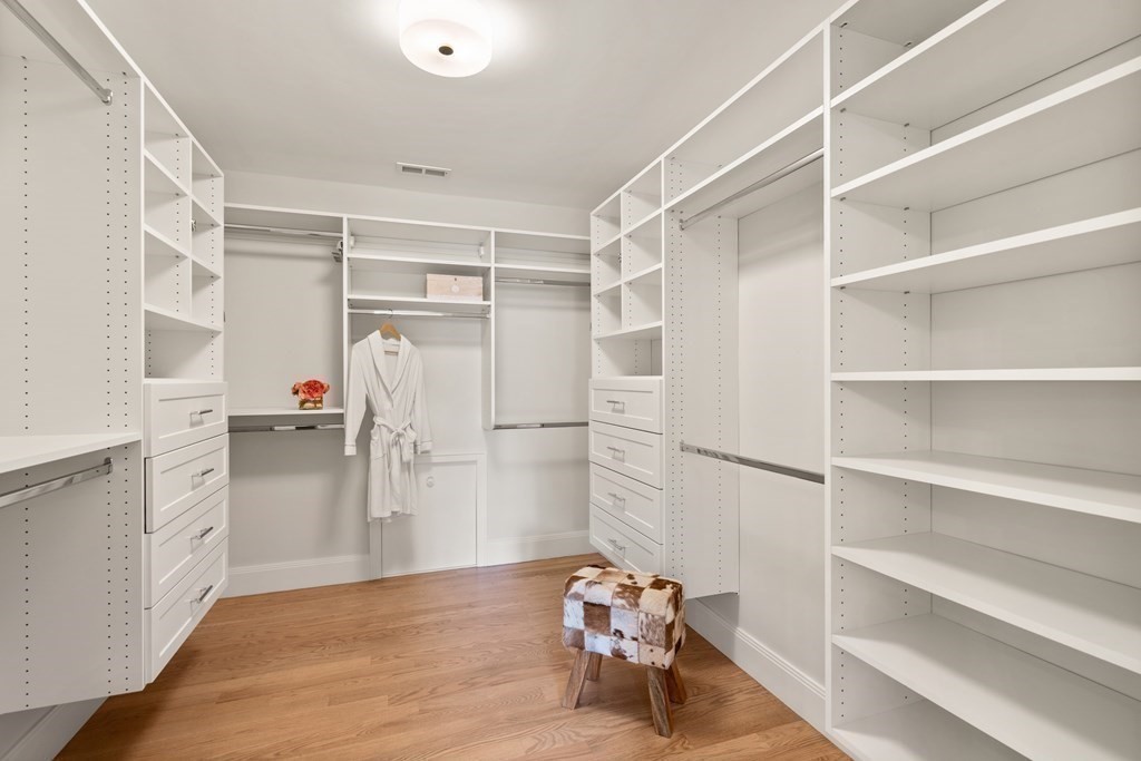 60 Shade Street Lexington, MA 02421 - Photo 24 of 33
