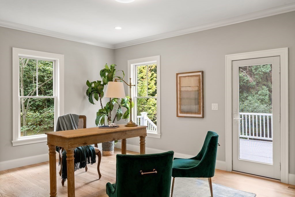 60 Shade Street Lexington, MA 02421 - Photo 7 of 33
